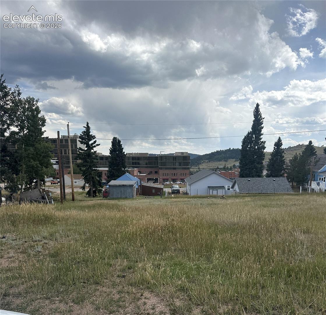 Lots 11-13 Golden Avenue