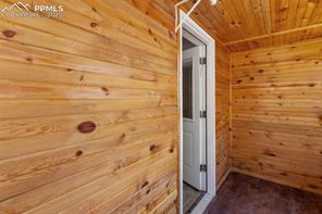 210 S SEVENTH Street