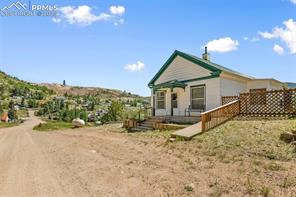 210 S SEVENTH Street