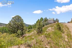 210 S SEVENTH Street