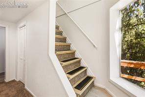 210 S SEVENTH Street