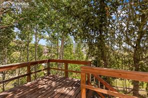 210 S SEVENTH Street