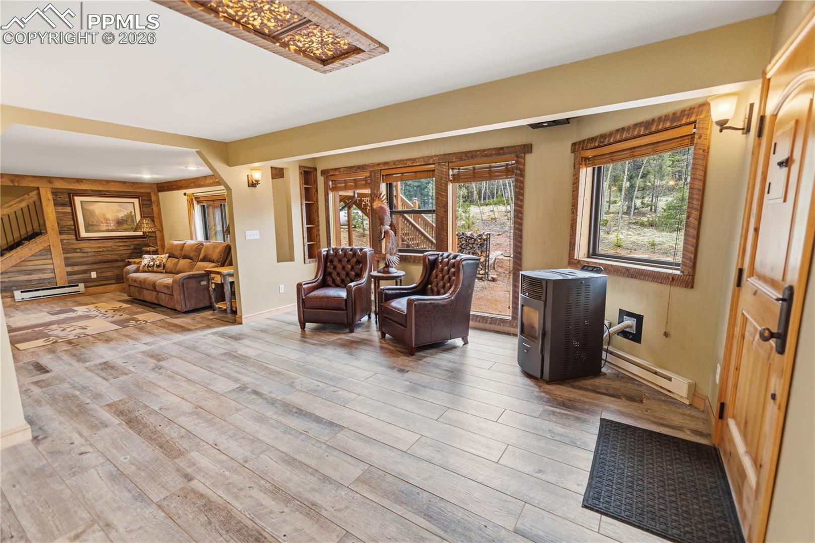 715 Crystal Drive