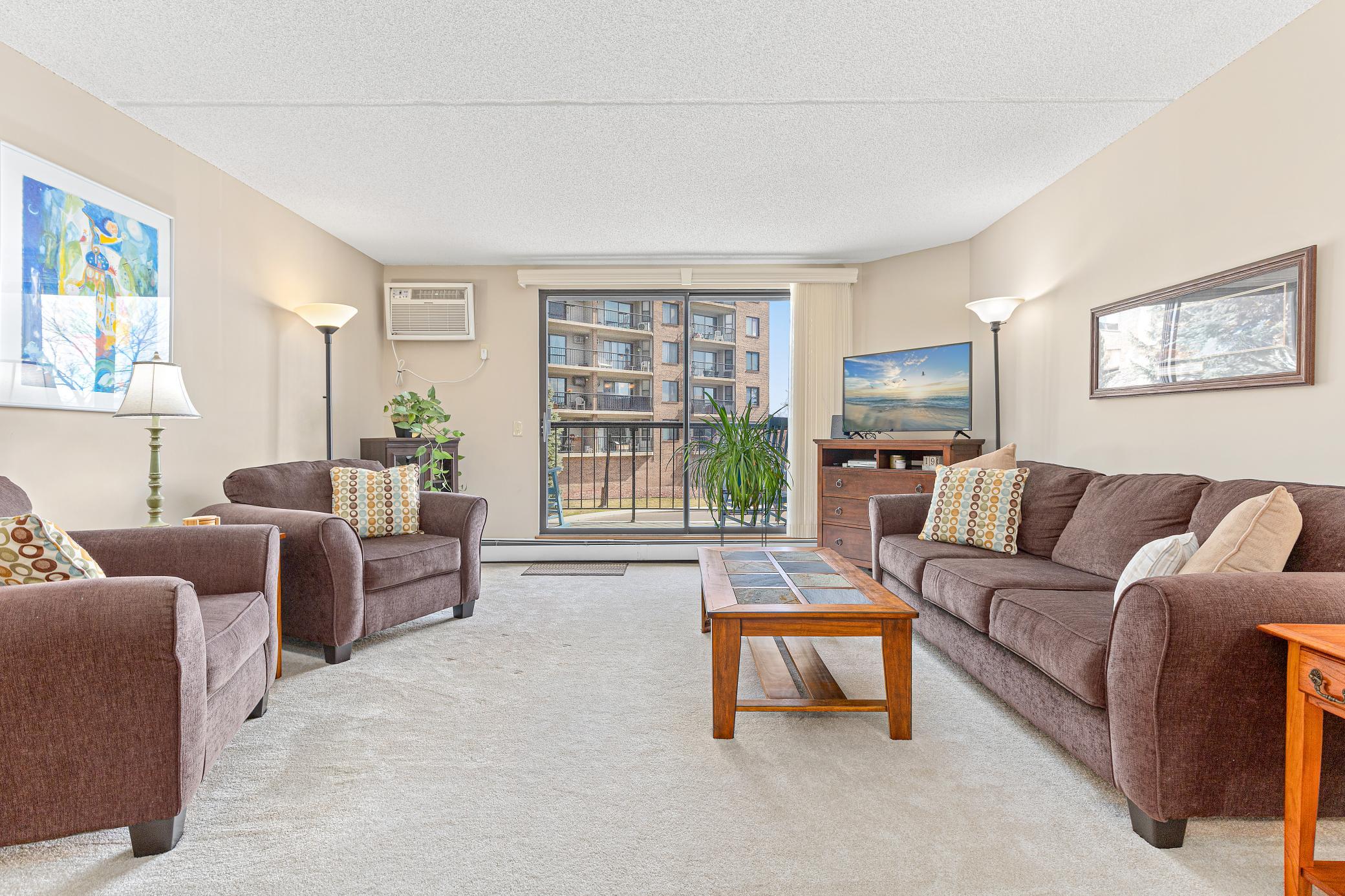 2601 Kenzie Terrace Unit: 129