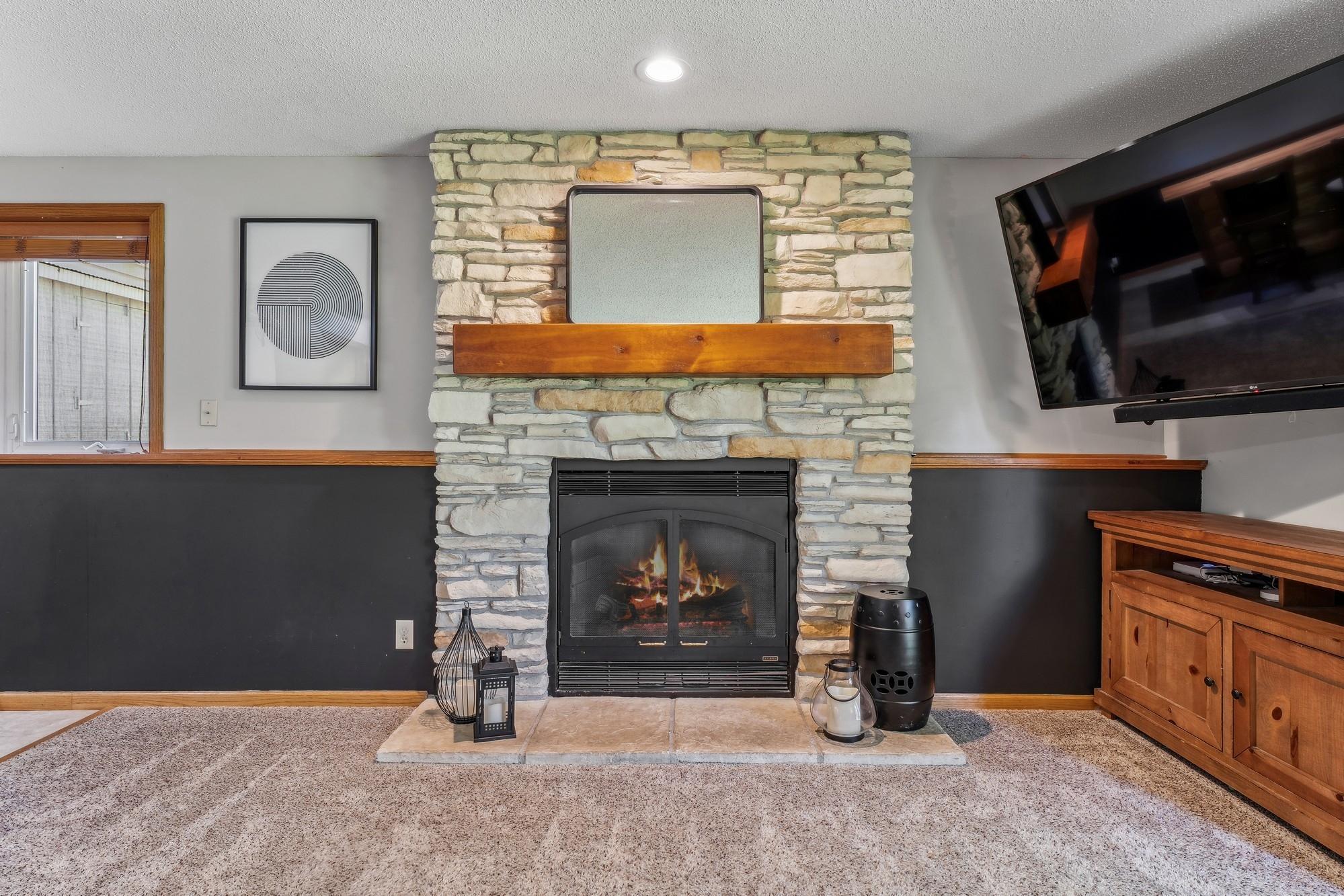 14183 Vale Street NW