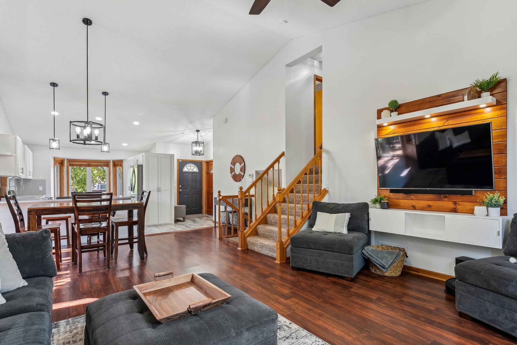 14183 Vale Street NW