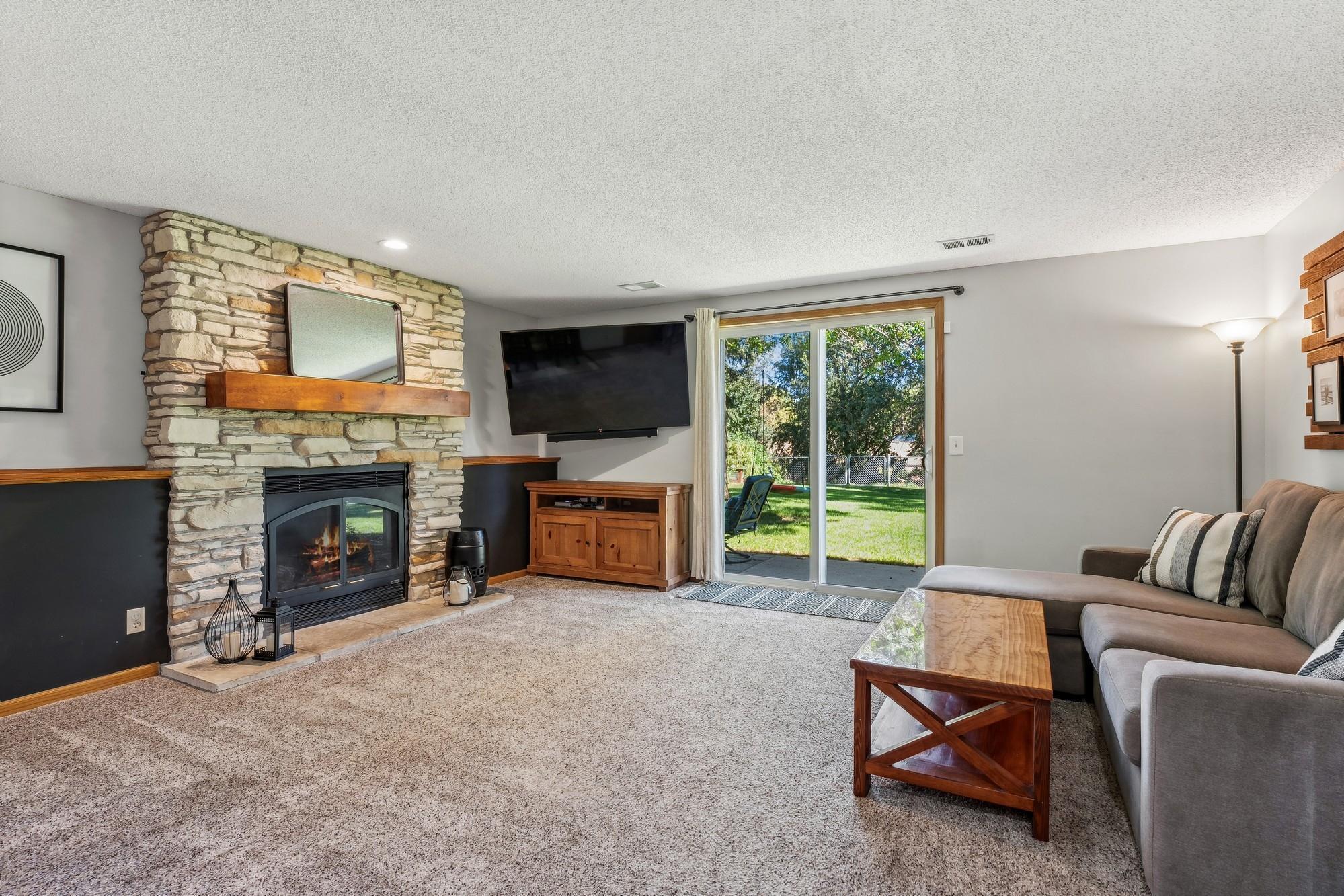 14183 Vale Street NW