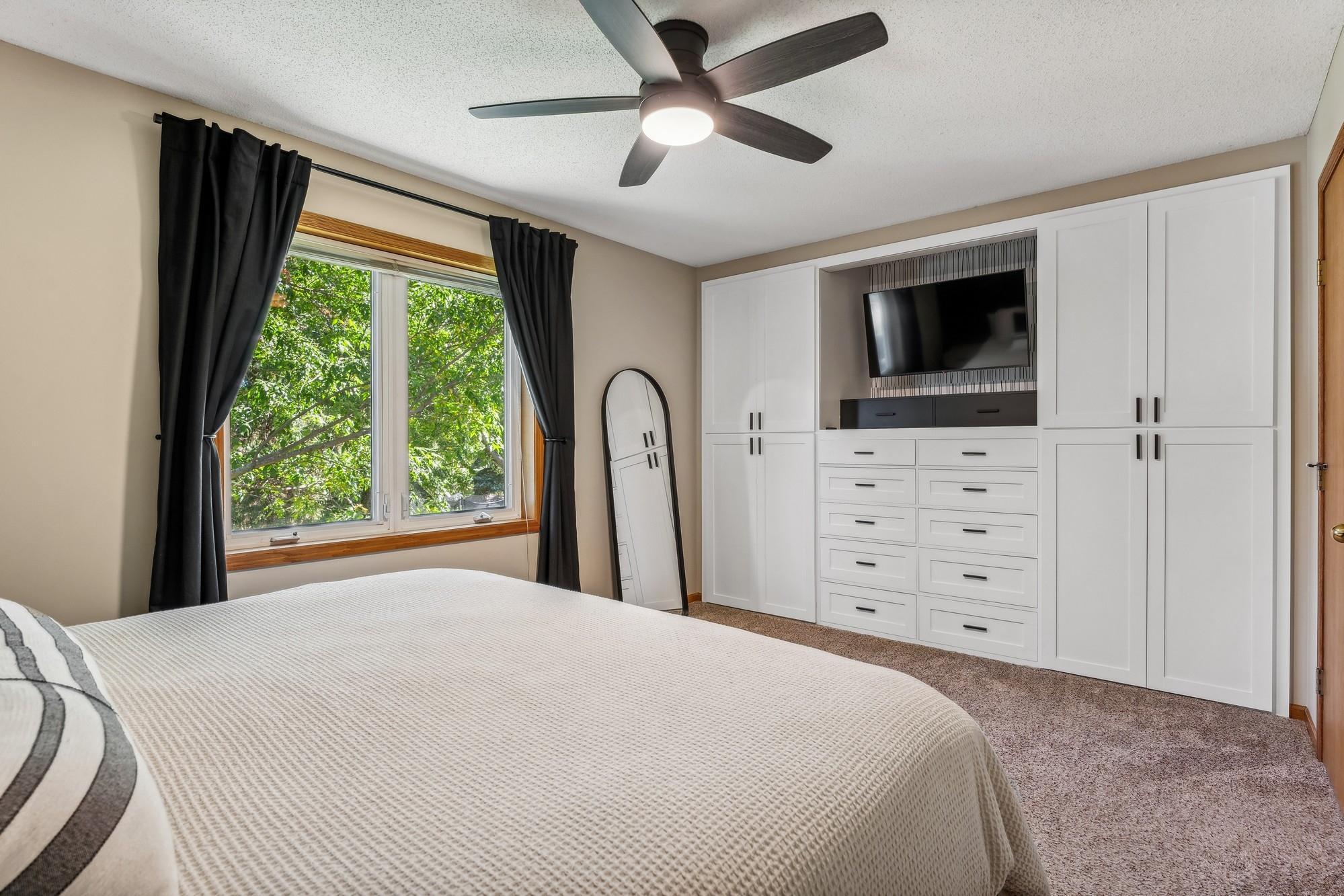 14183 Vale Street NW