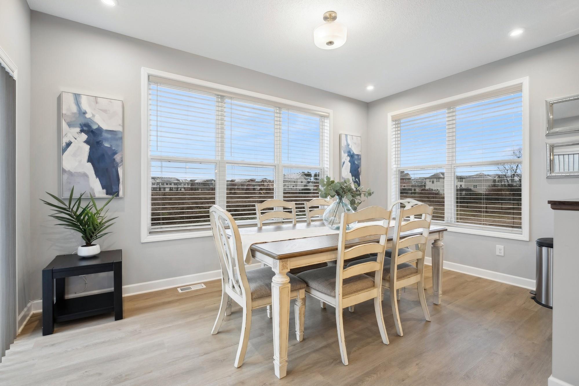 9925 Lower 8th Street N