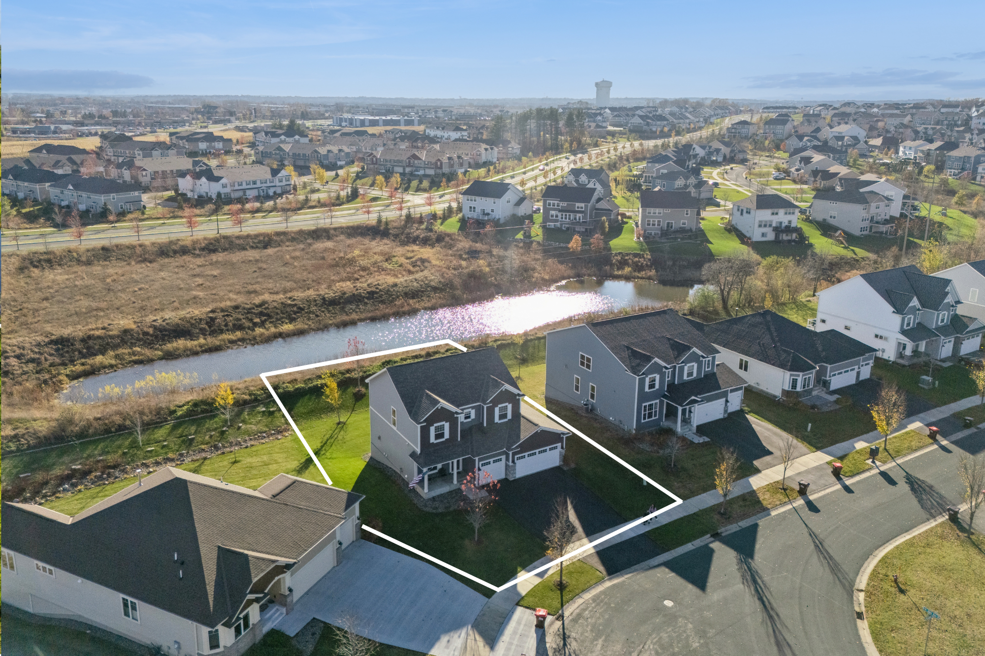 9925 Lower 8th Street N