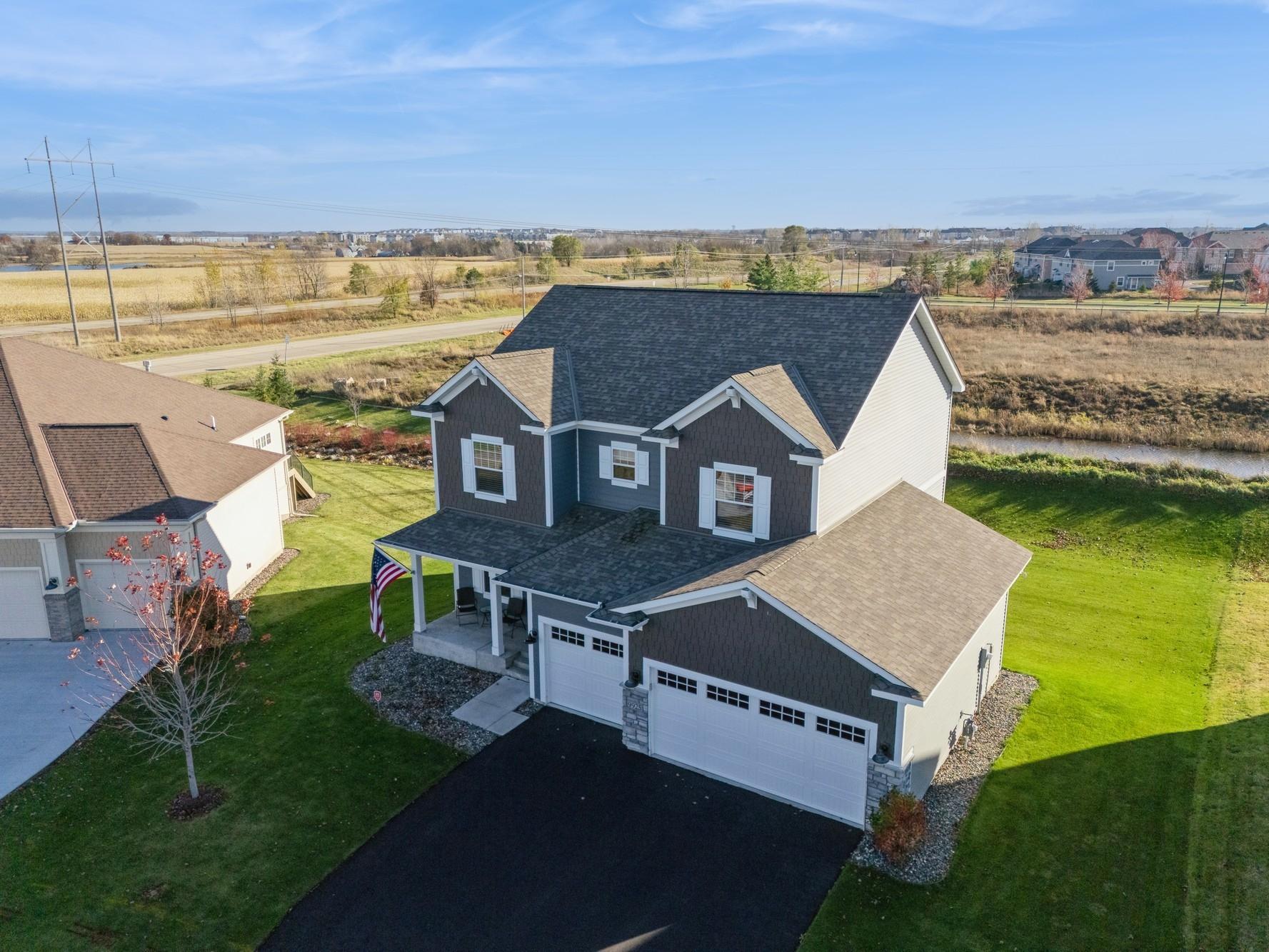 9925 Lower 8th Street N