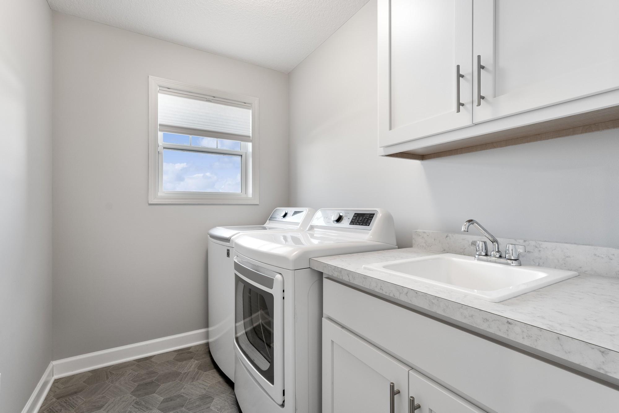 9925 Lower 8th Street N