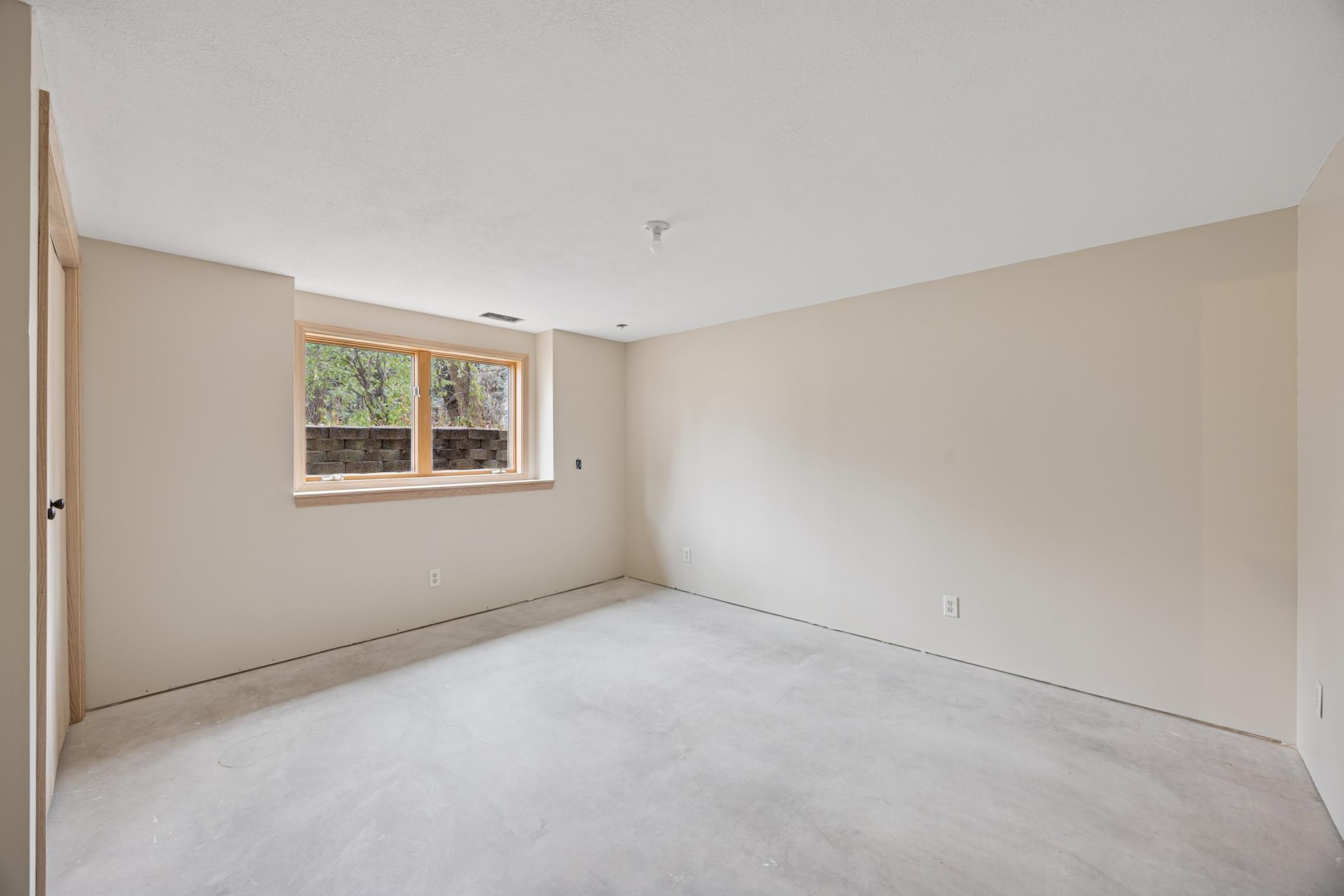 1919 129th Avenue NE