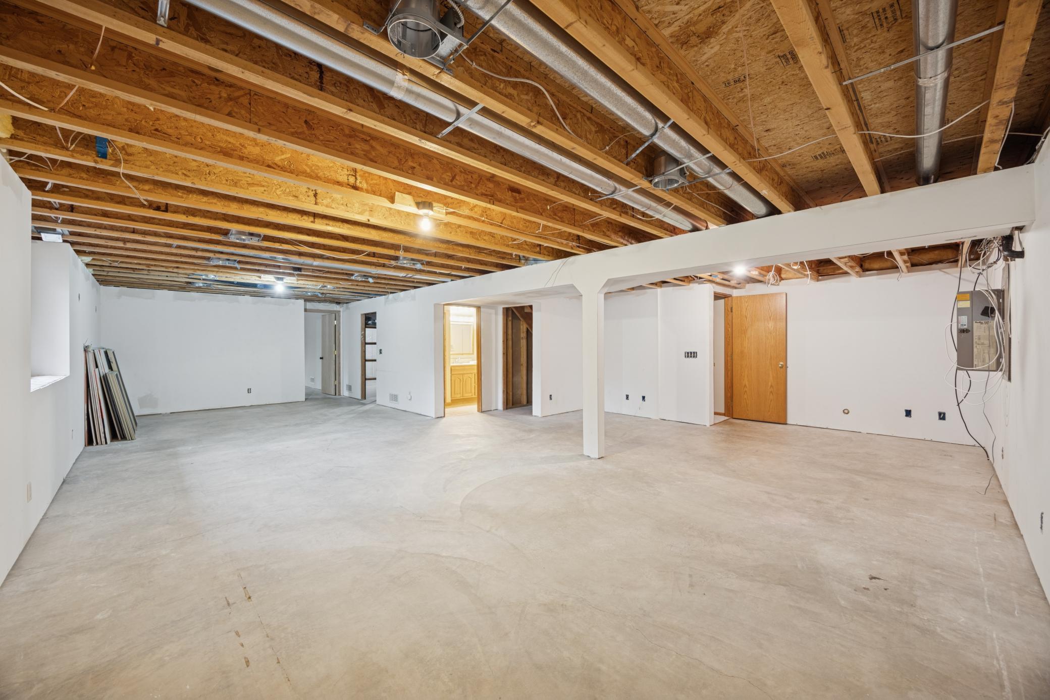 1919 129th Avenue NE