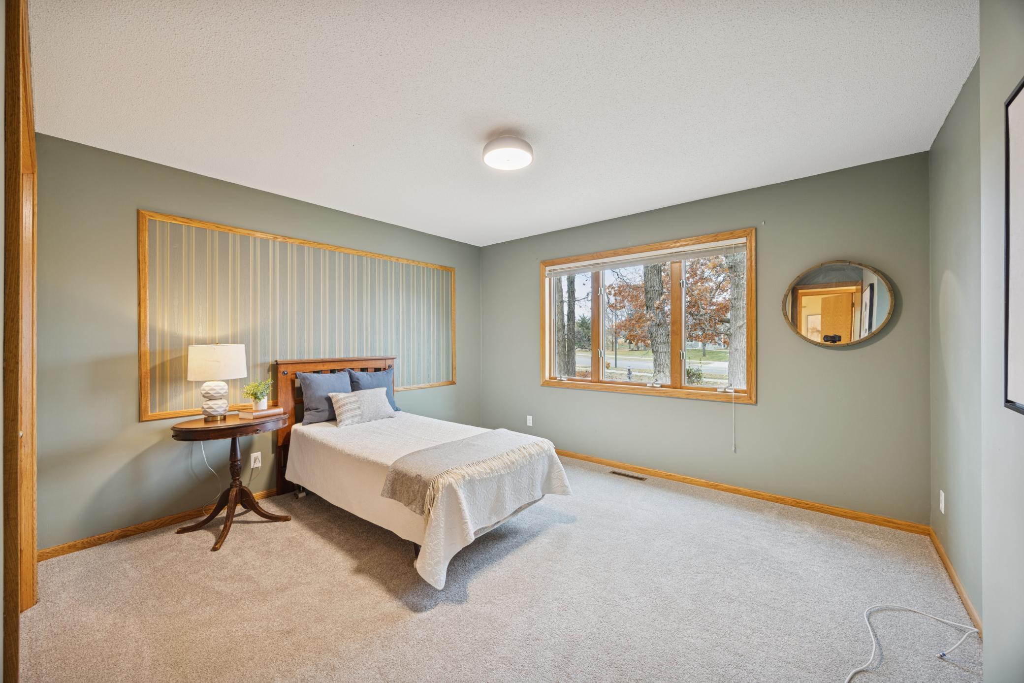 1919 129th Avenue NE