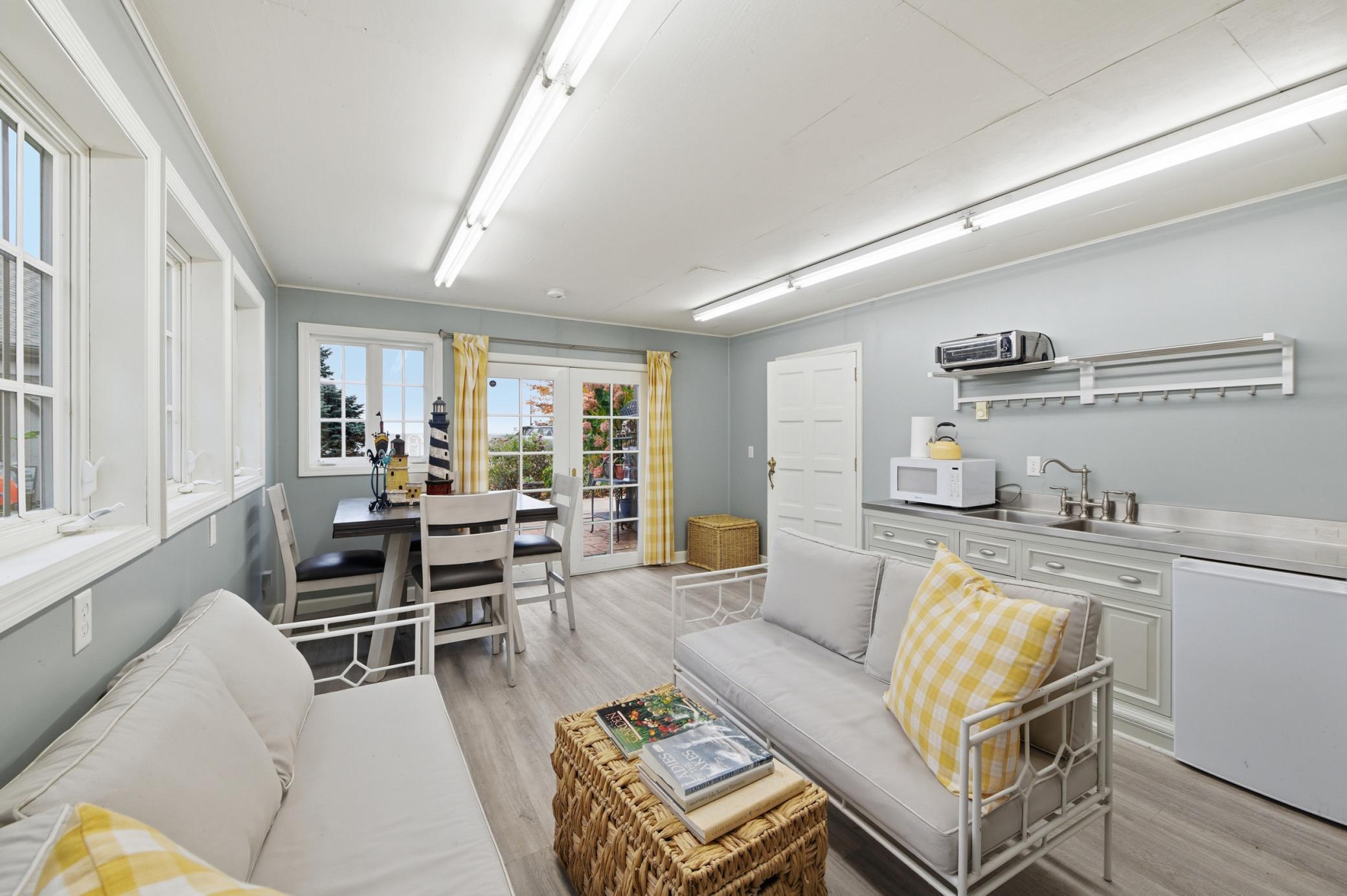 13001 Twilight Roads