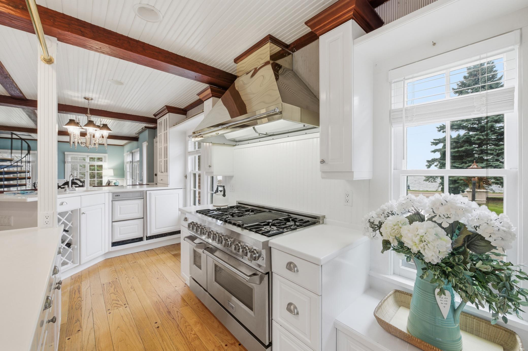 13001 Twilight Roads