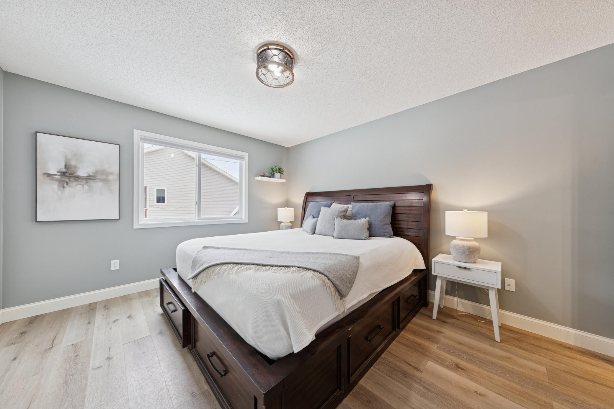 11876 N Meadow Curve