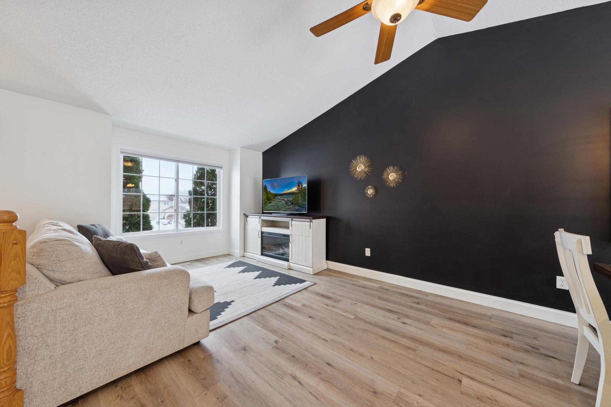 11876 N Meadow Curve