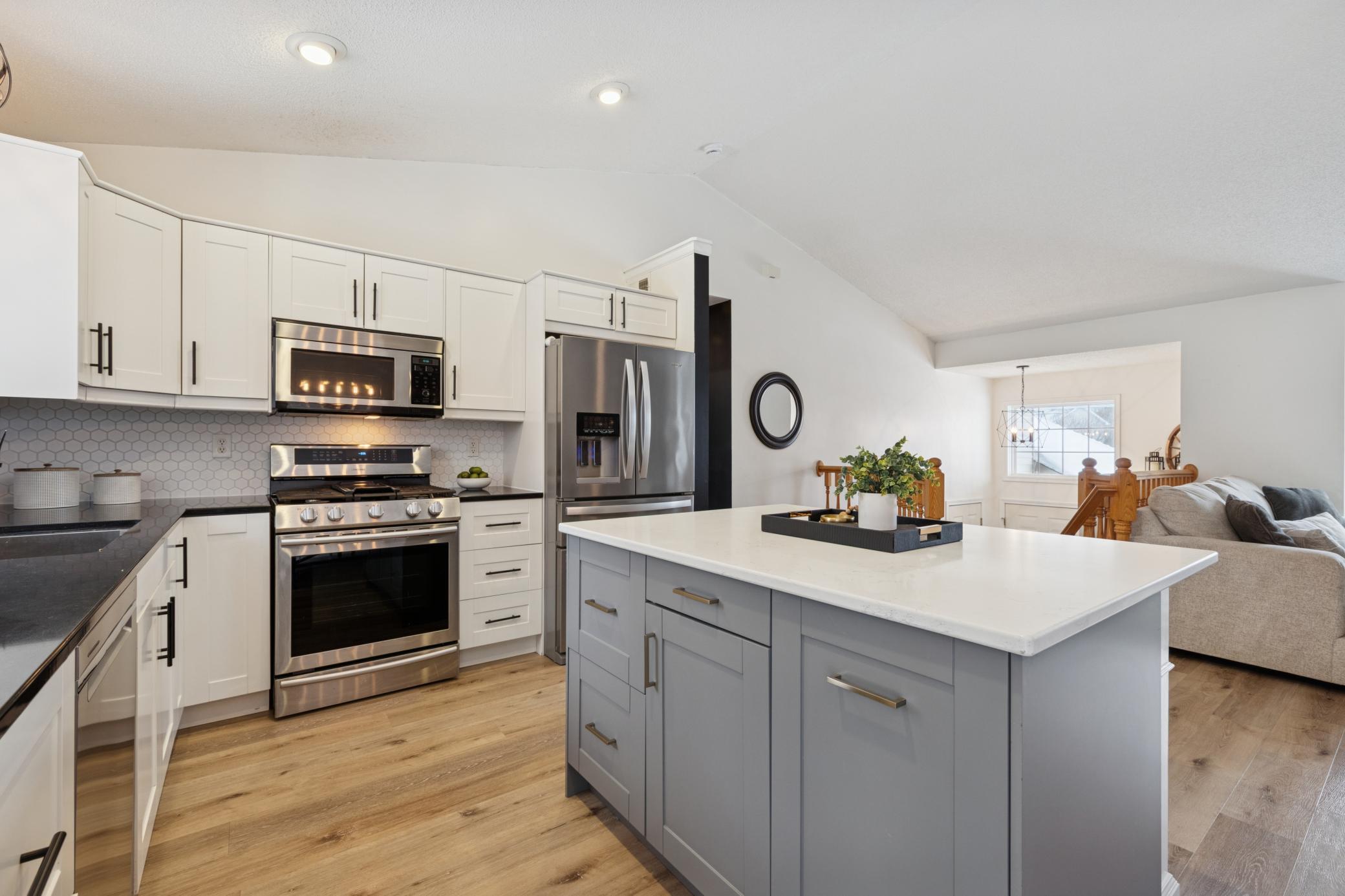 11876 N Meadow Curve