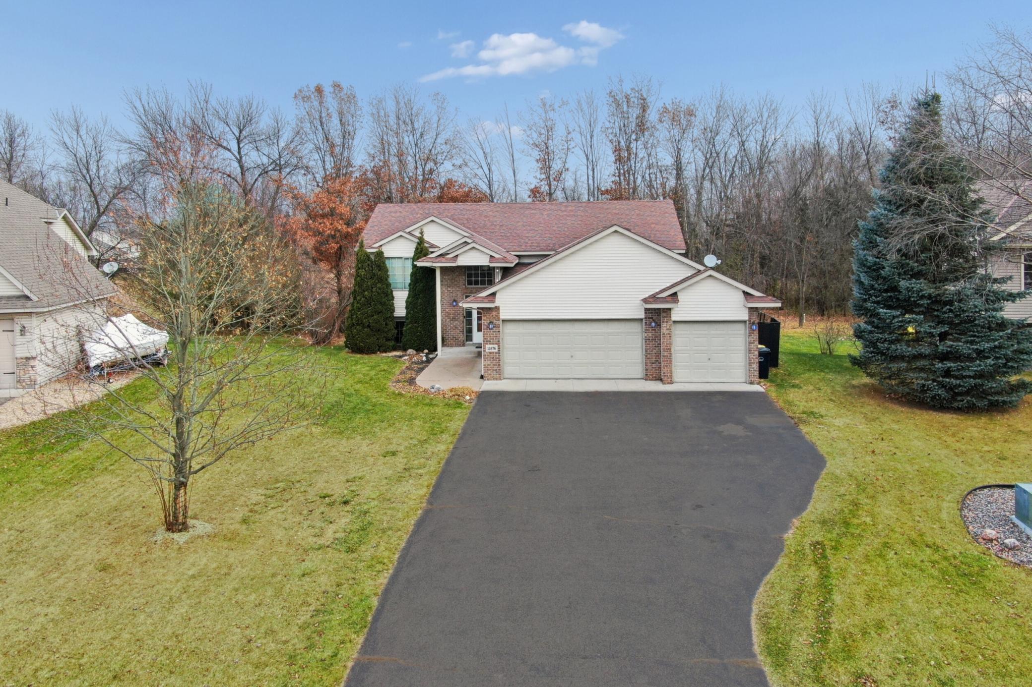 11876 N Meadow Curve