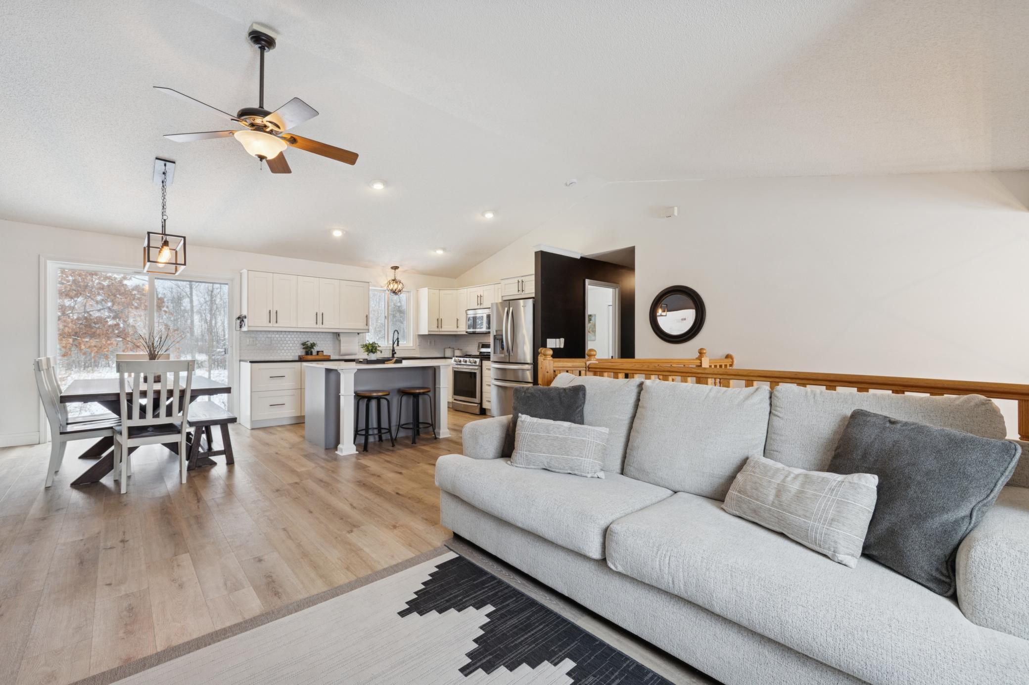 11876 N Meadow Curve