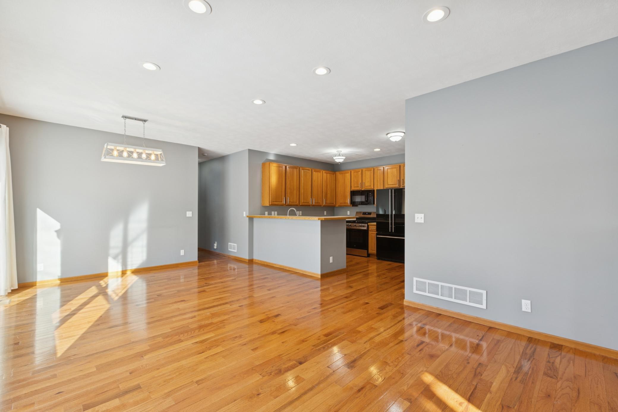 747 Park Brook Road NW