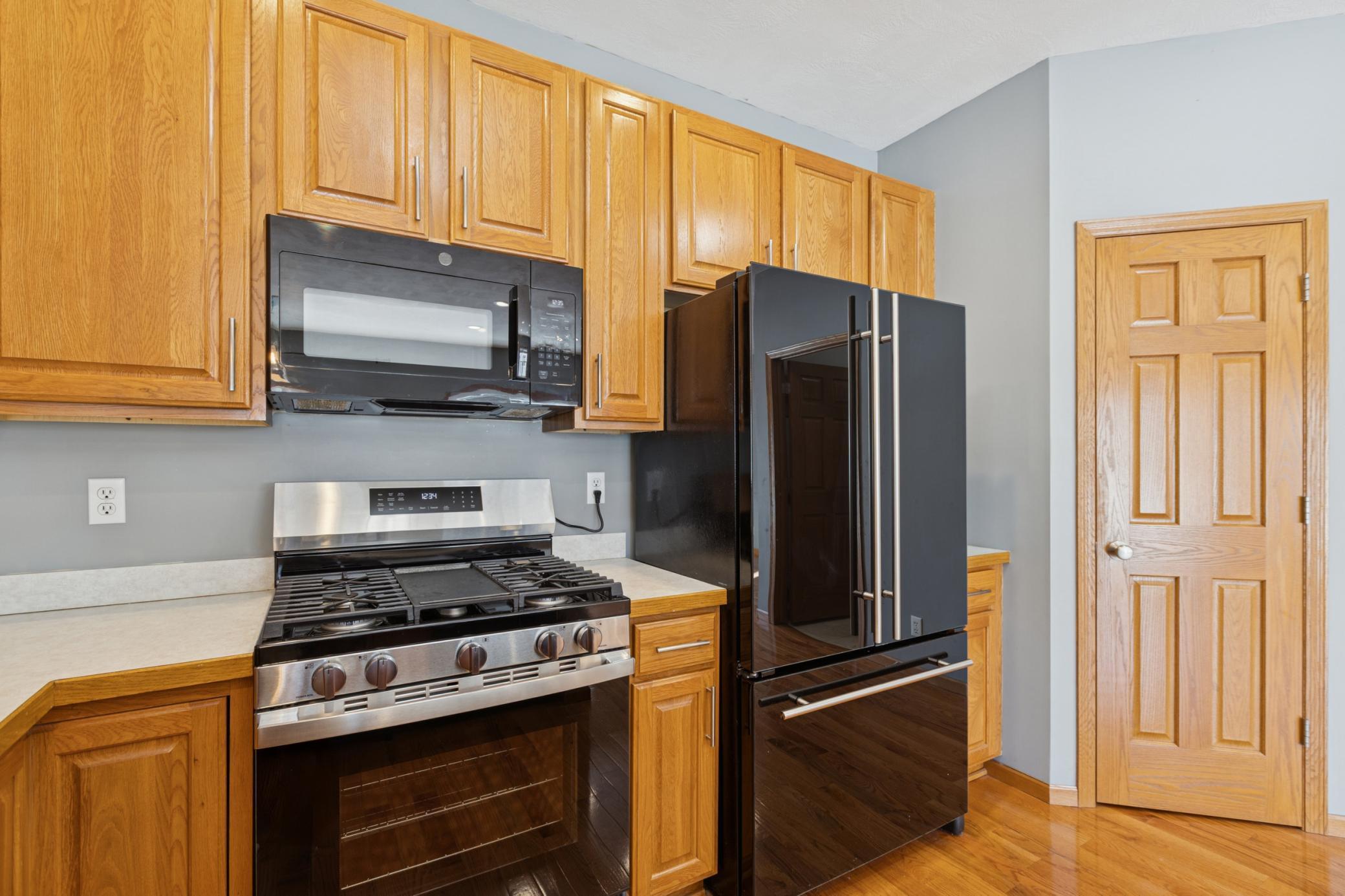 747 Park Brook Road NW