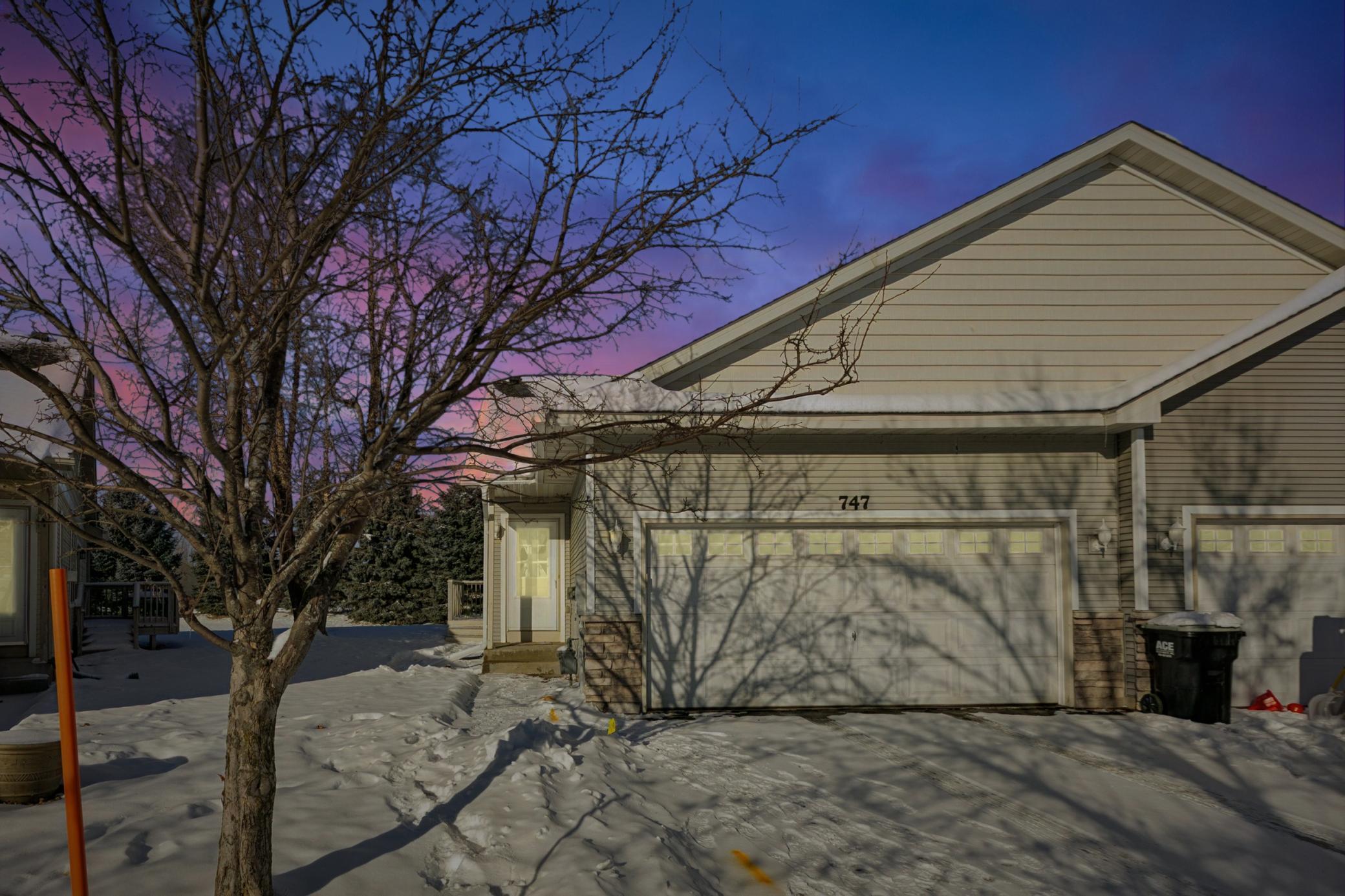 747 Park Brook Road NW