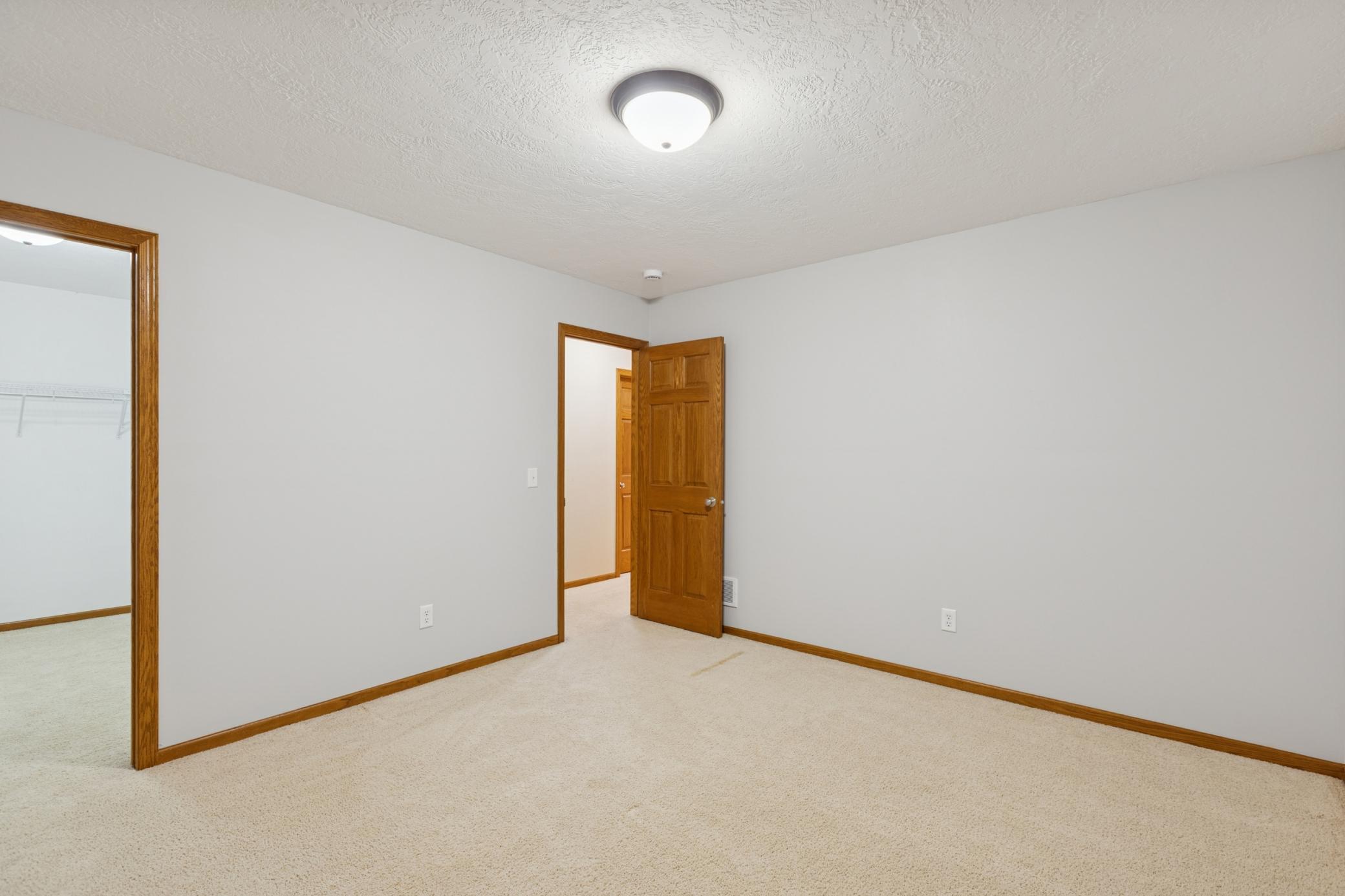 747 Park Brook Road NW