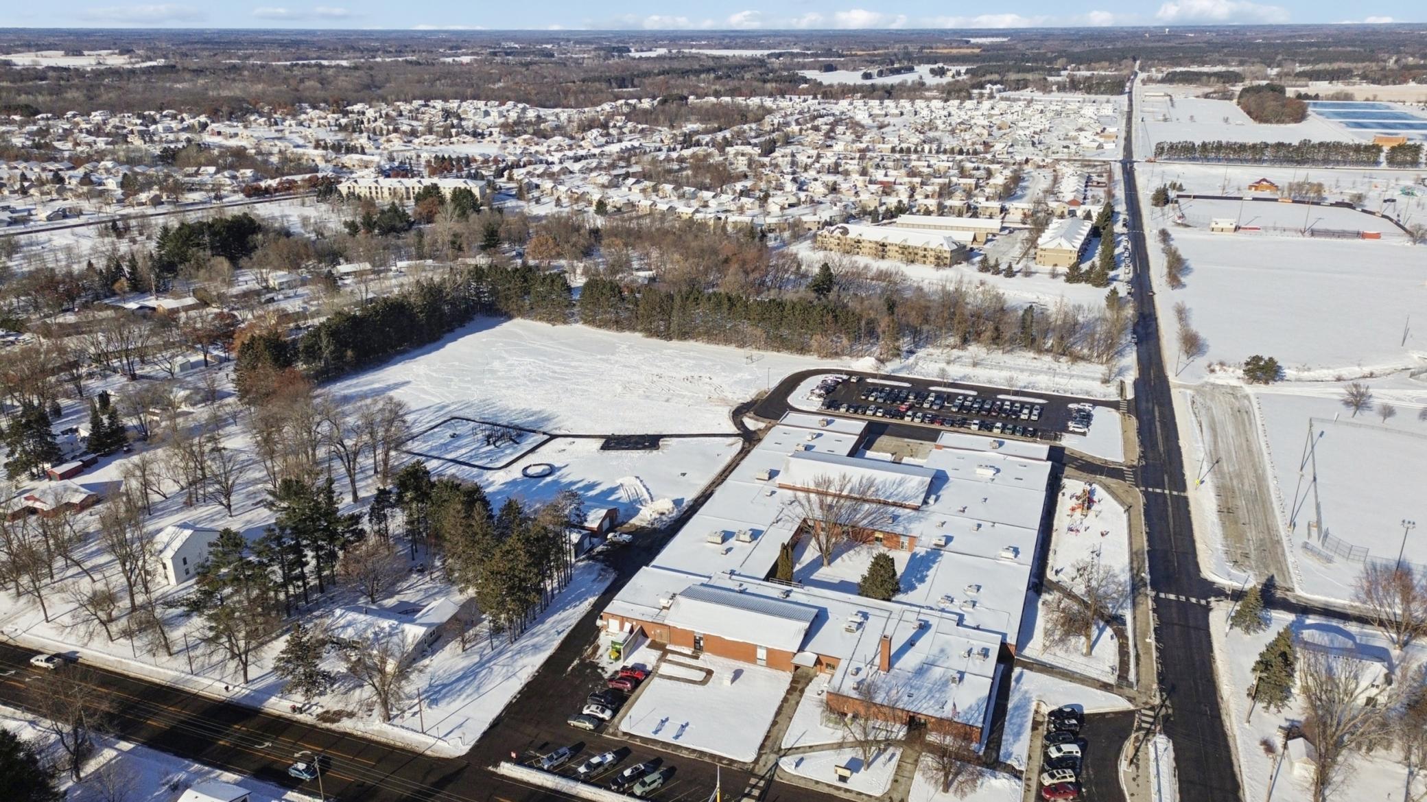 747 Park Brook Road NW