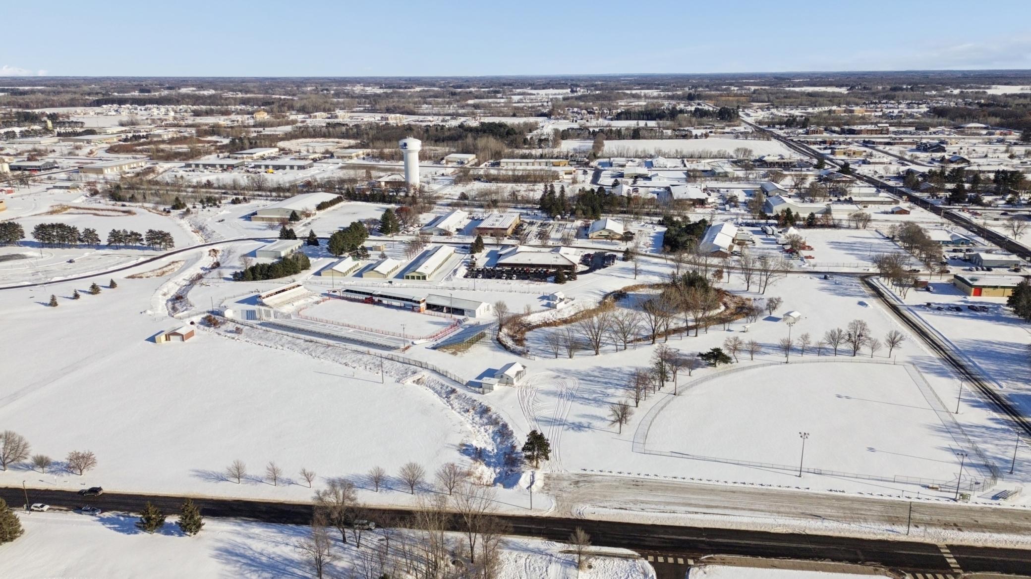 747 Park Brook Road NW