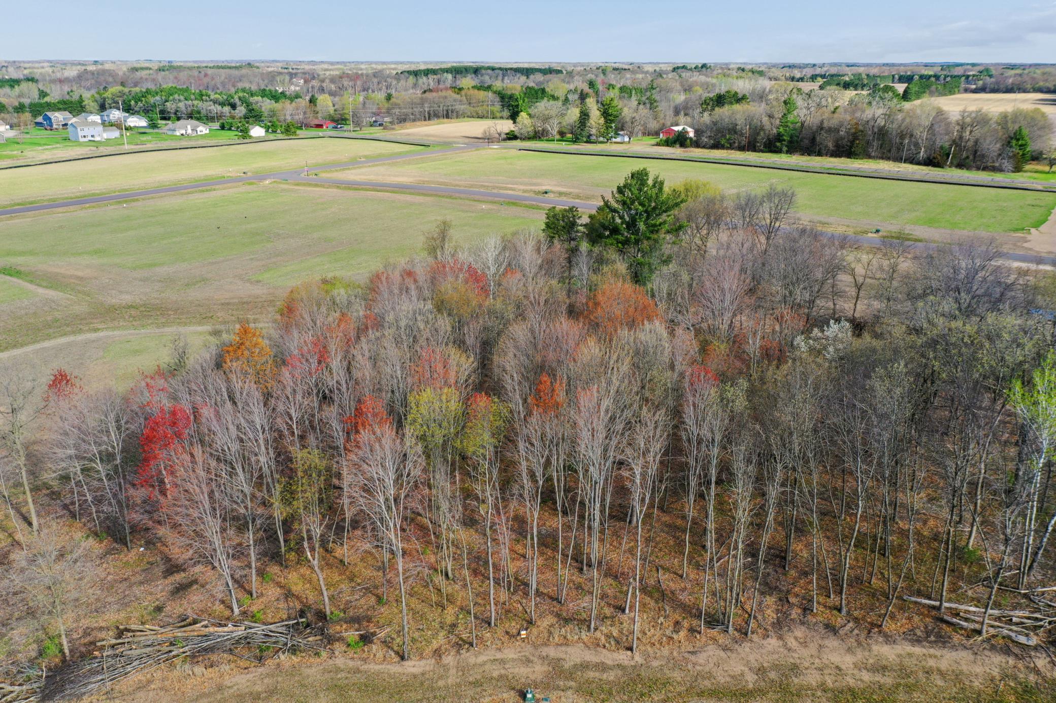 528X 389th Trail