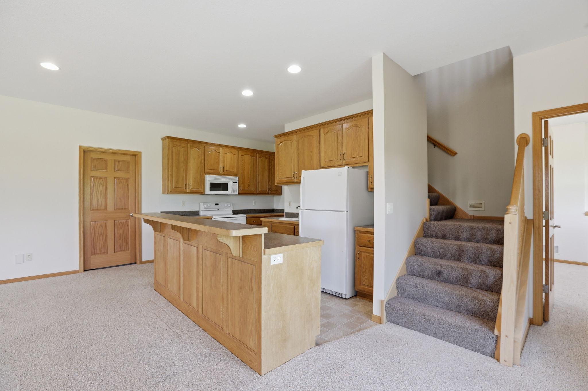 39829 Hastings Street NE