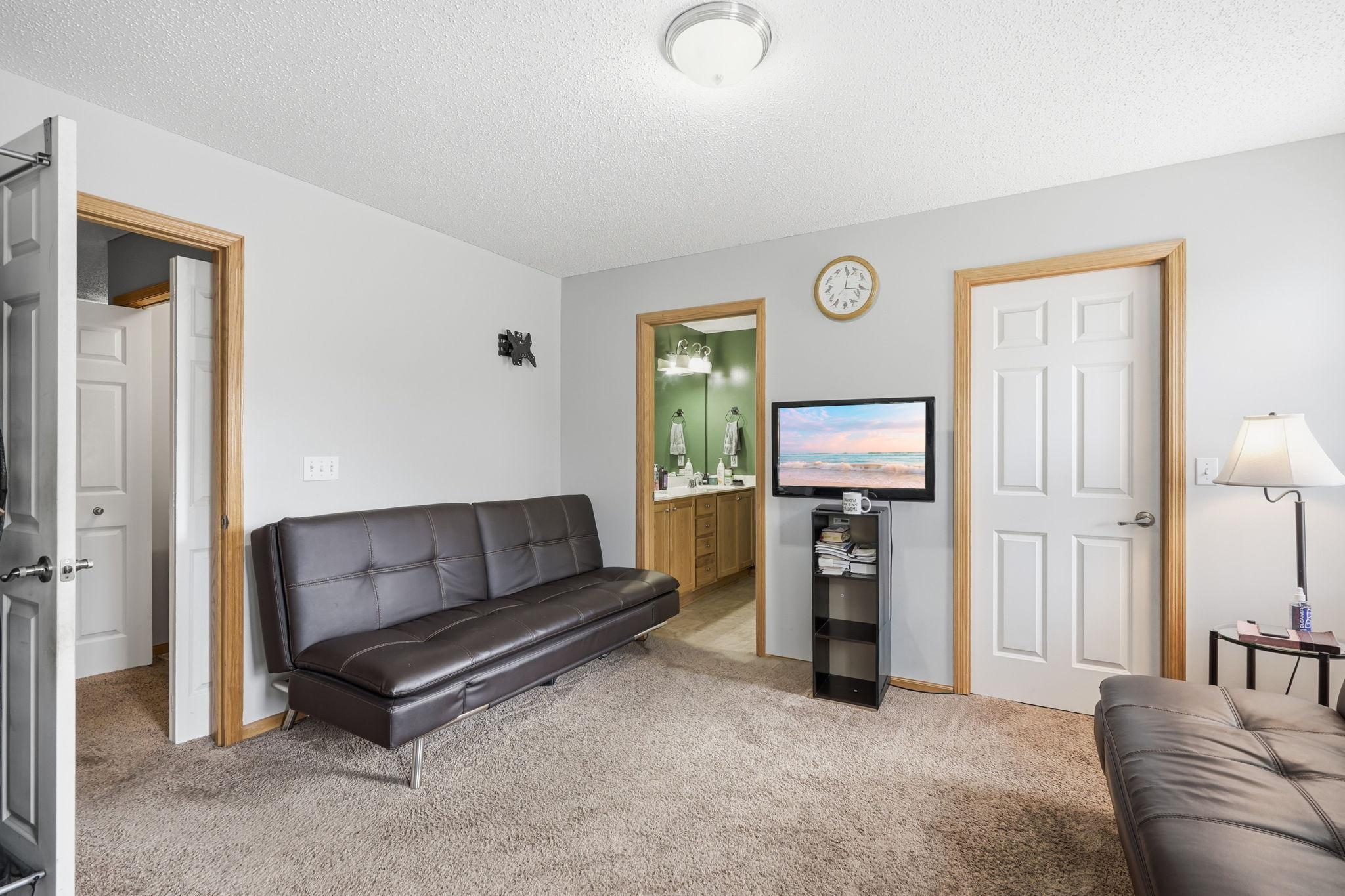15459 Iodine Ridge NW