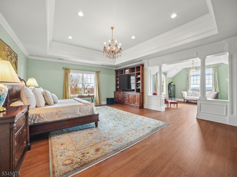 72 Wisteria Way