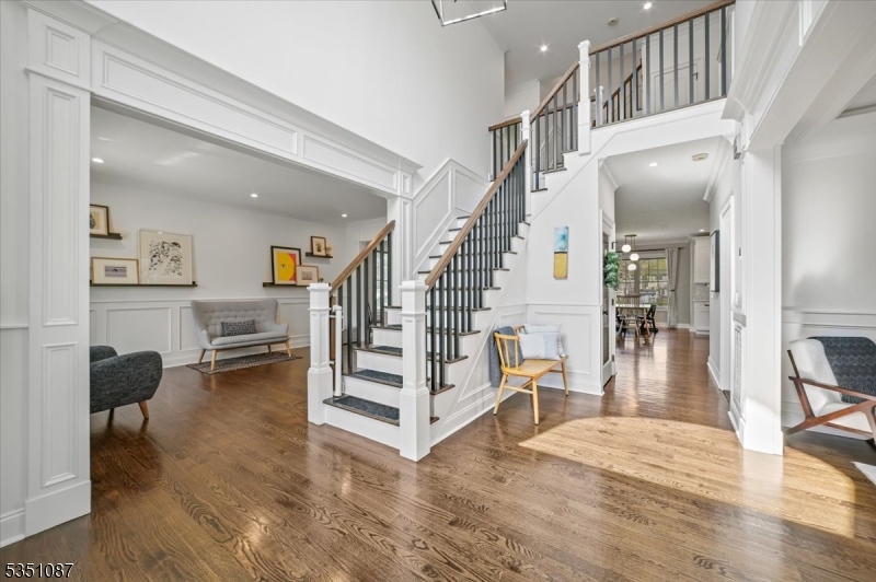 682 Plainfield Ave