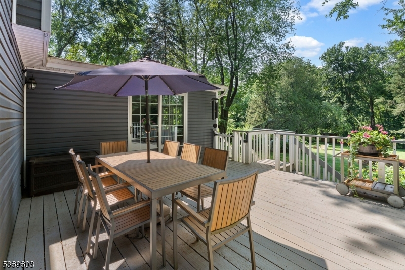 174 Meyersville Rd