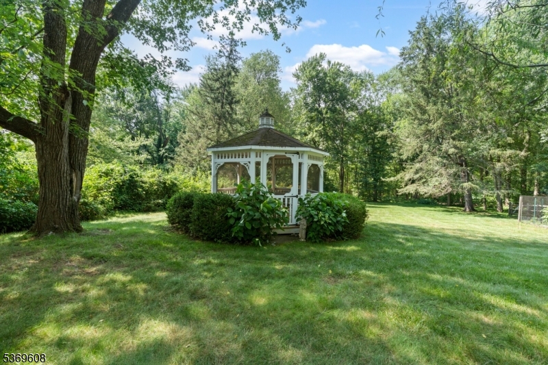 174 Meyersville Rd