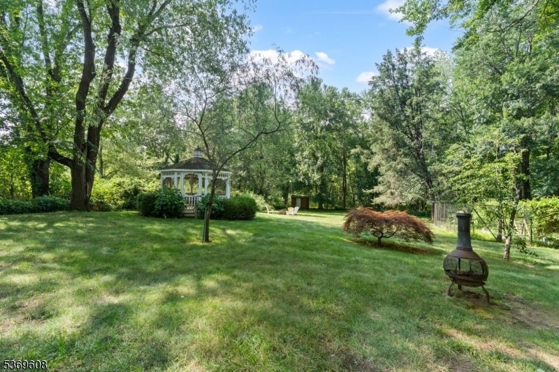 174 Meyersville Rd