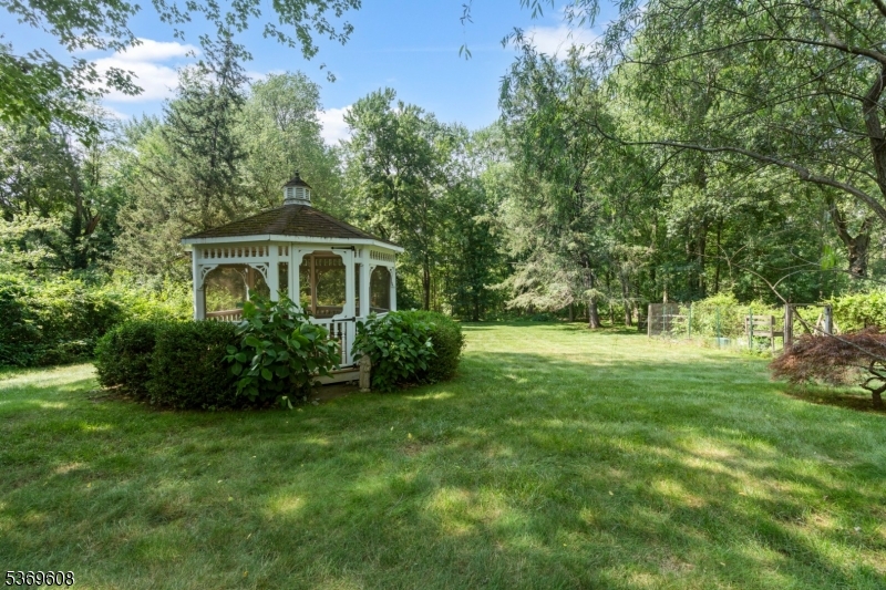 174 Meyersville Rd