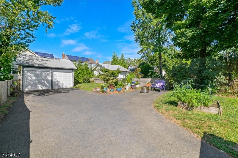 101 Midland Blvd