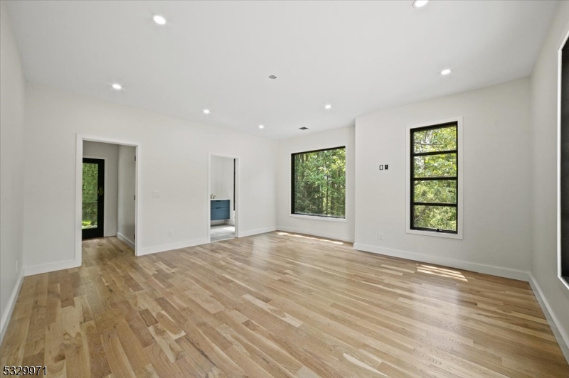 136-2 Mount Harmony Rd