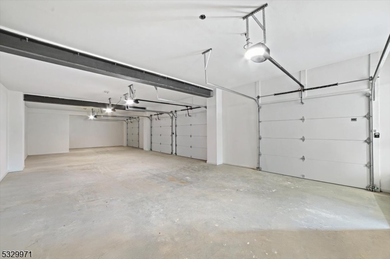 136-2 Mount Harmony Rd