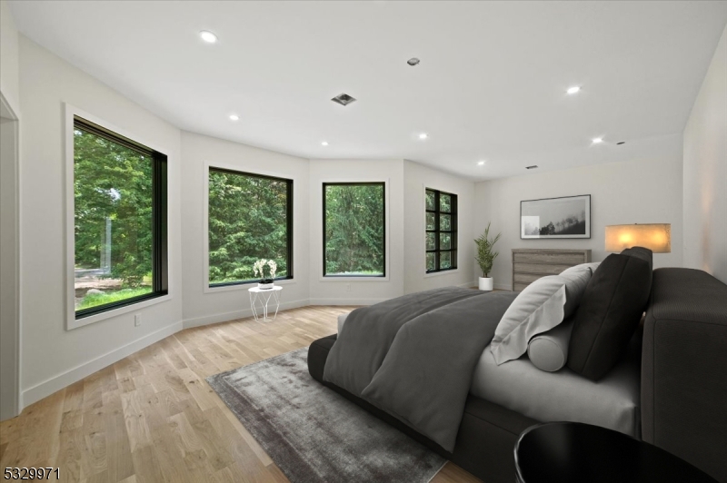 136-2 Mount Harmony Rd