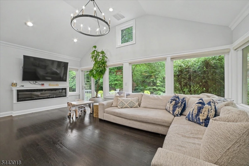 1459 Dunn Pkwy