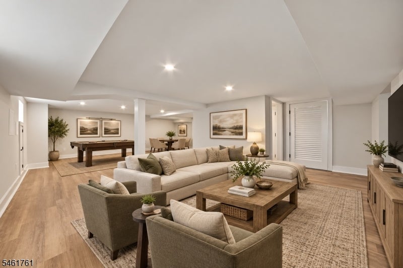 30 Peapack Rd