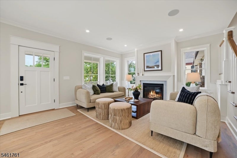 30 Peapack Rd