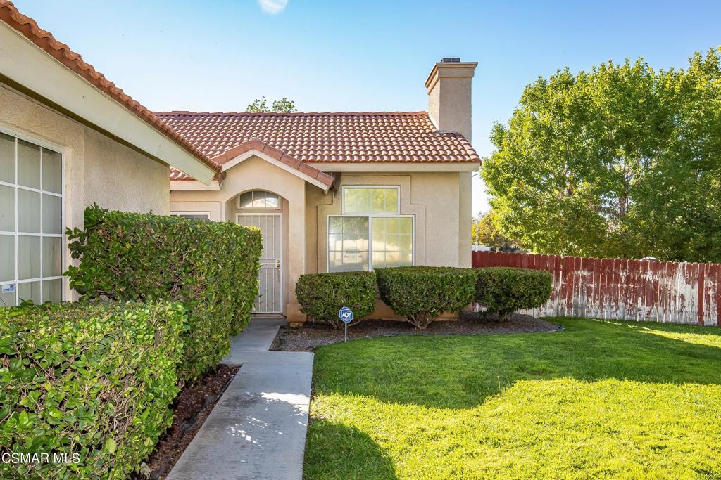 44257 37th Street W