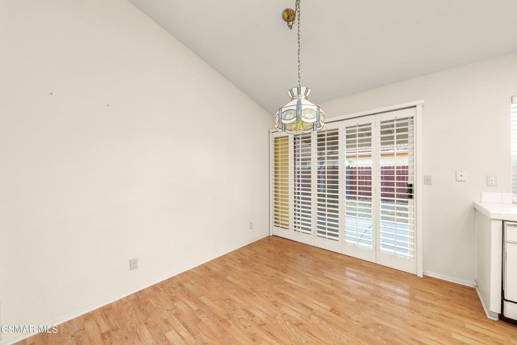 44257 37th Street W